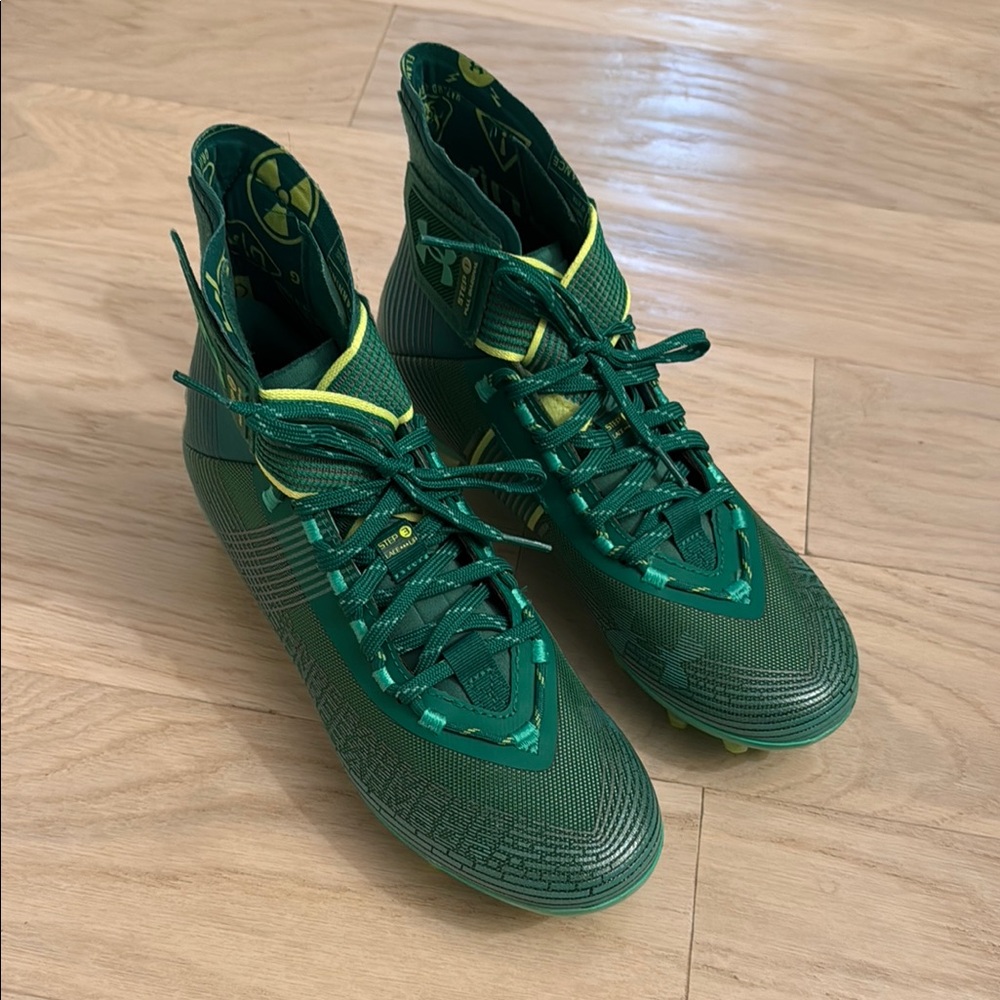 Under Armour Emerald and Yellow Trim Football Cleats